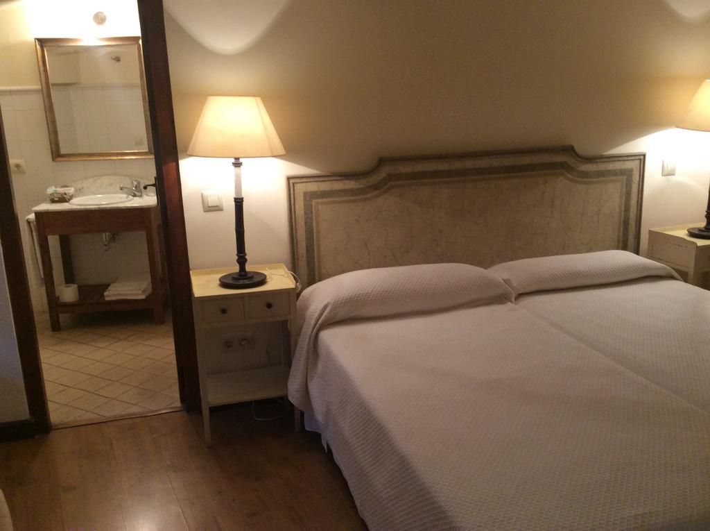 Casa Rural Las Pedrolas アルネディリョ エクステリア 写真