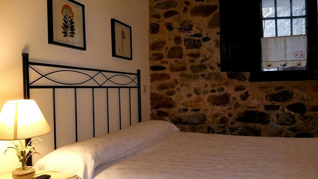 Casa Rural Las Pedrolas アルネディリョ エクステリア 写真